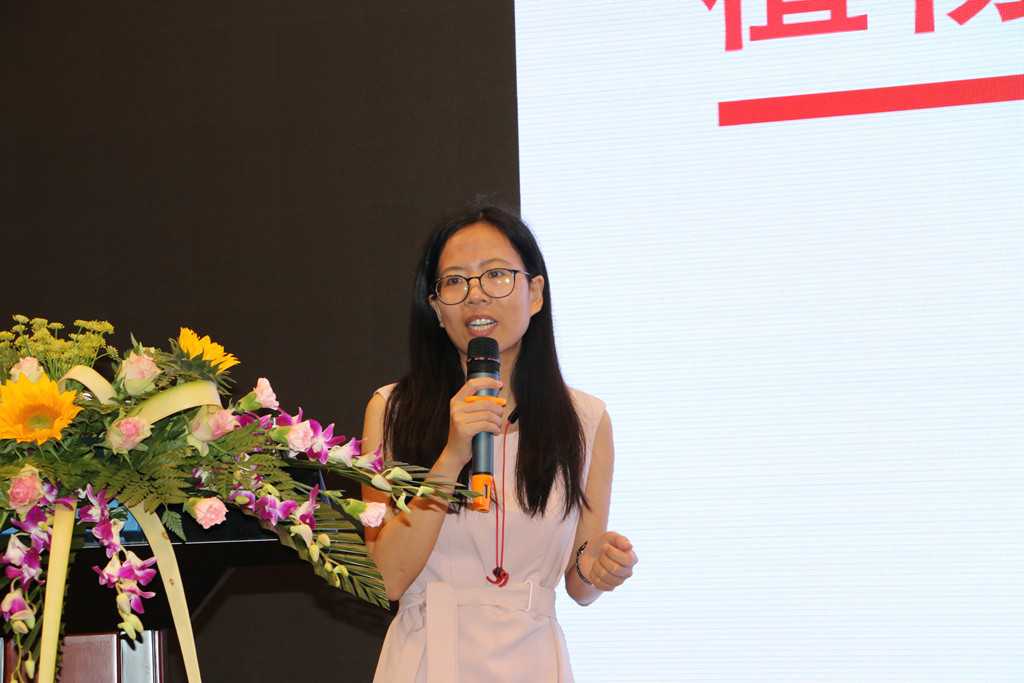 news04.jpg news04.jpg