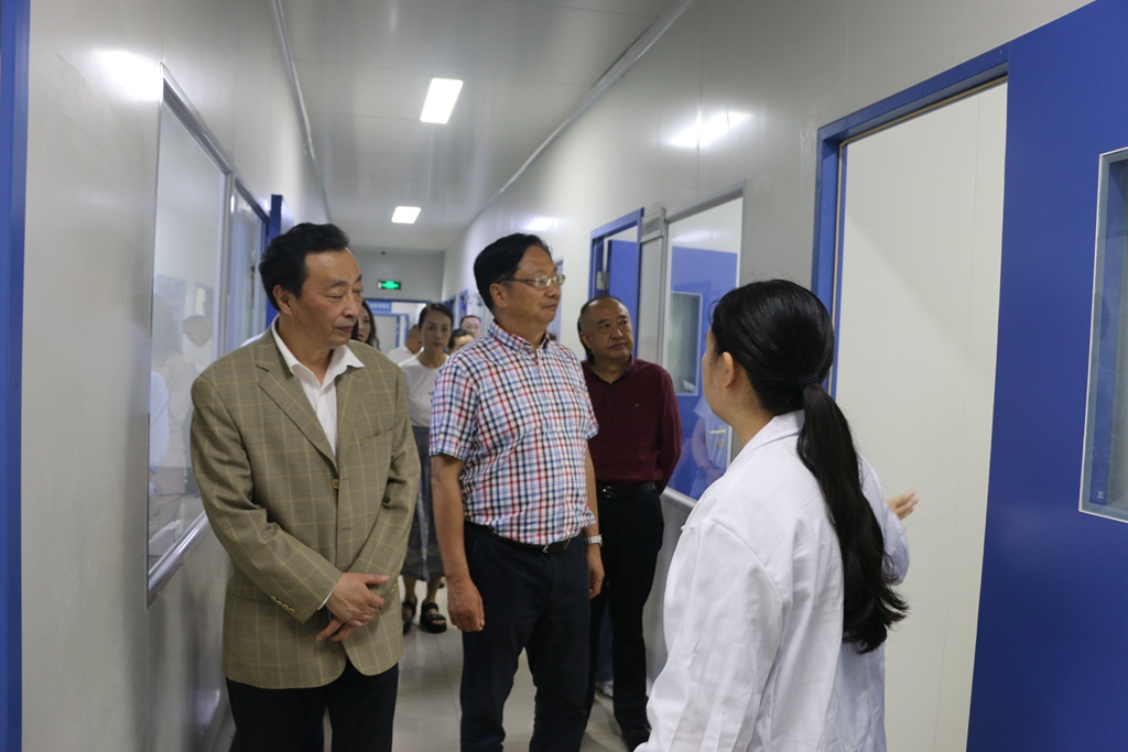 news02.jpg news02.jpg